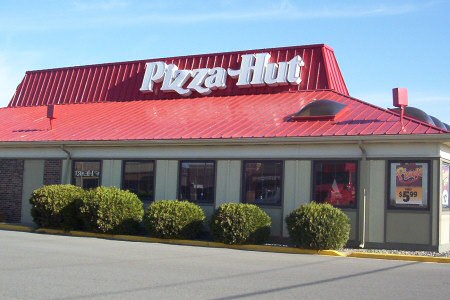 Blacks Picket Pizza Hut in North Carolina
